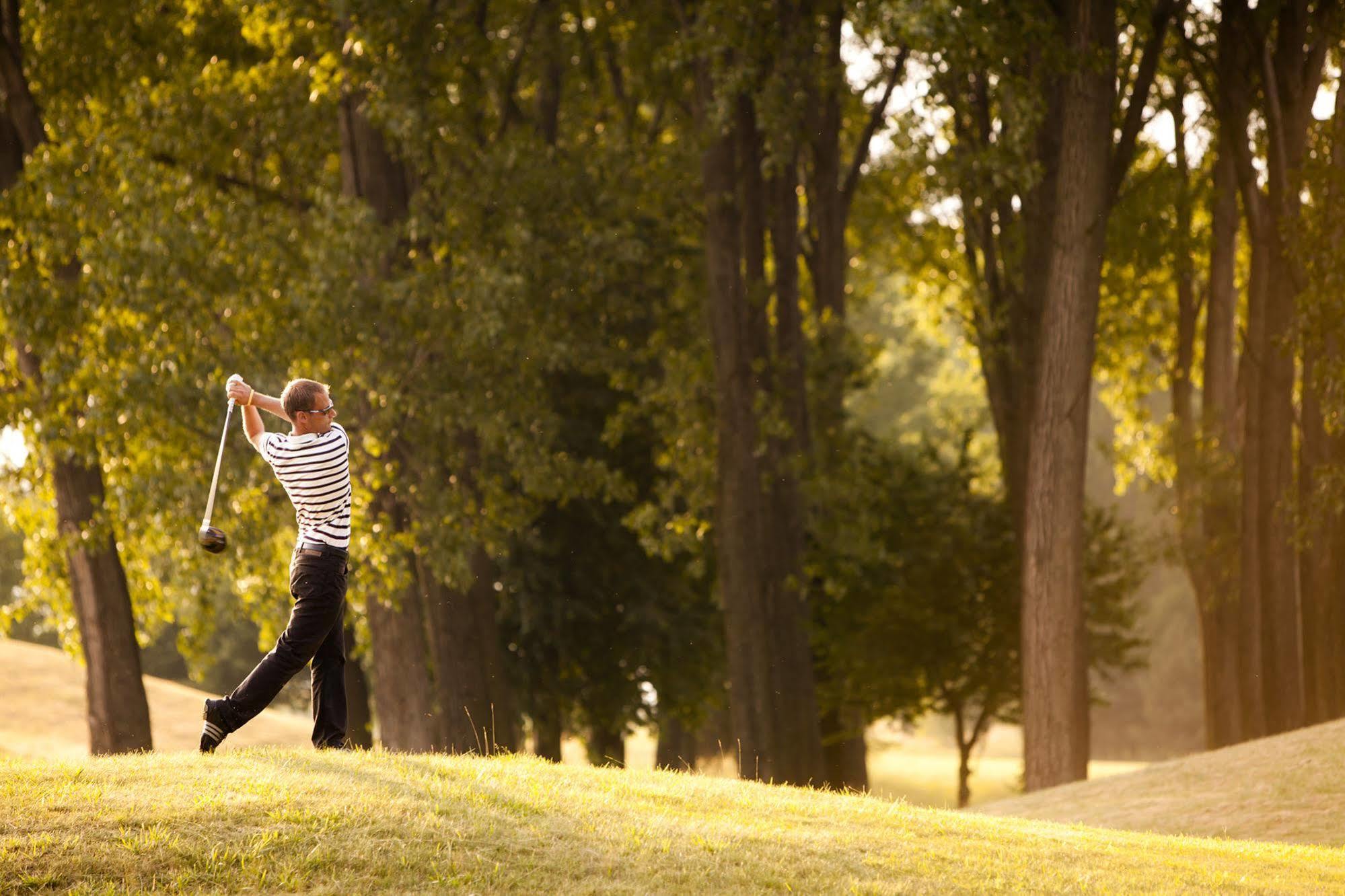 Greenfield Golf & Hotel
